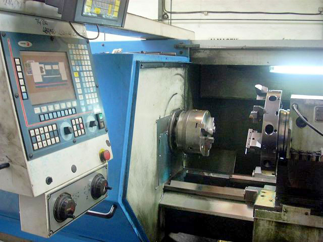 Un Torno CNC Pinacho Taurus 260